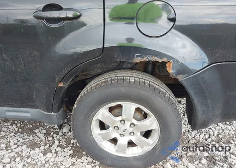 2011 Ford Escape Limited из США, поврежденный, VIN 1FMCU0EG0BKC09510